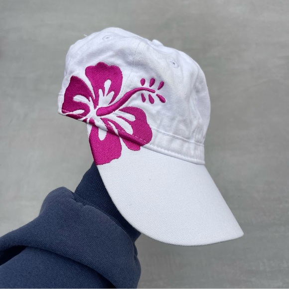 The Unbranded Brand Accessories - Hibiscus Baseball Cap